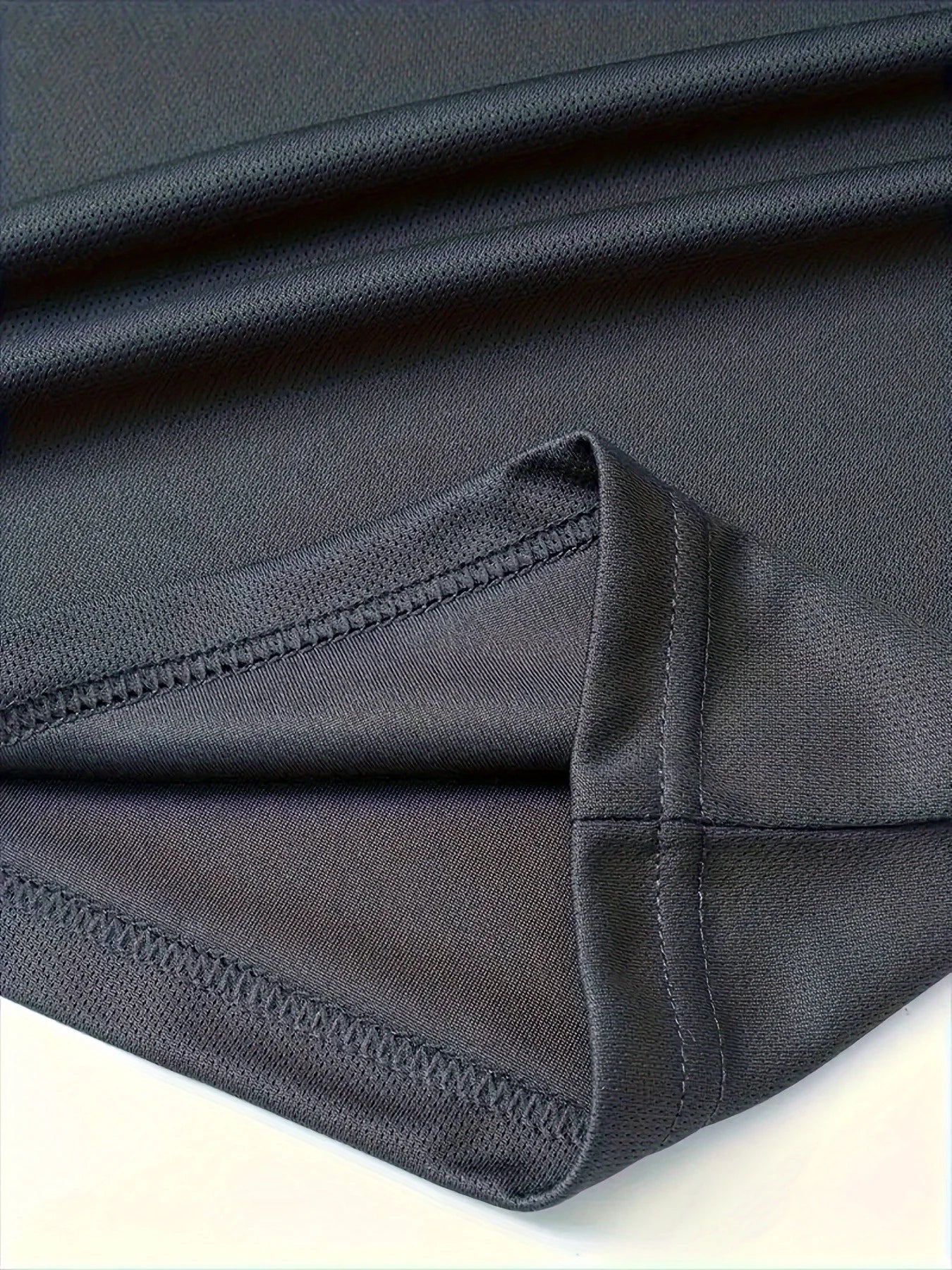 "2025 Men's Breathable sports pattern Printed T-shirt Casual Fashion short-sleeved T-shirt Summer streetwear top Two-piece set.